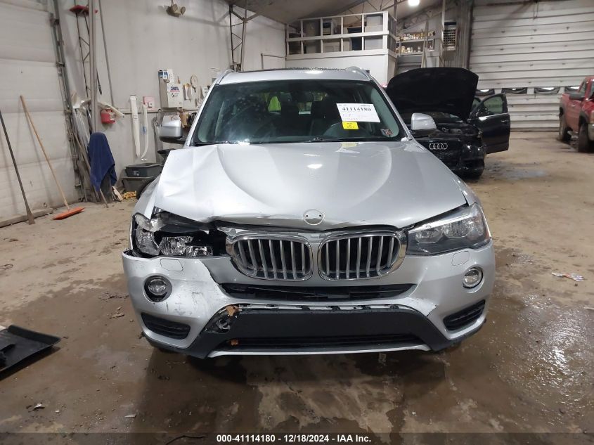 VIN 5UXWX9C59H0T13477 2017 BMW X3, Xdrive28I no.12