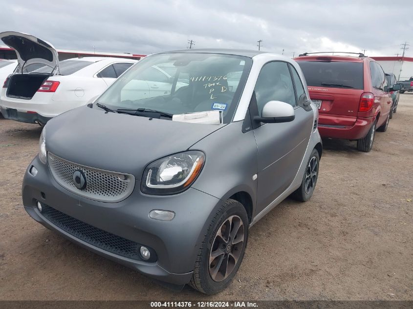 VIN WMEFJ5DA0GK056480 2016 SMART FORTWO no.2