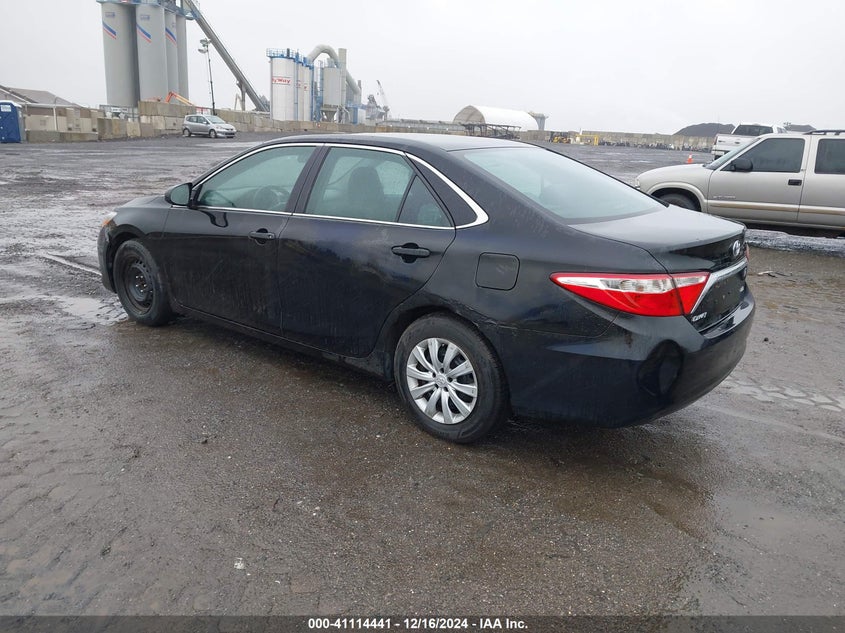 2016 TOYOTA CAMRY VIN: 4T1BF1FK1GU122340