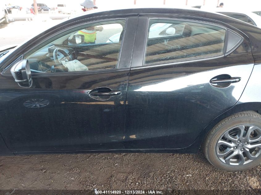 VIN 3MYDLBYV3KY514536 2019 Toyota Yaris, LE no.14