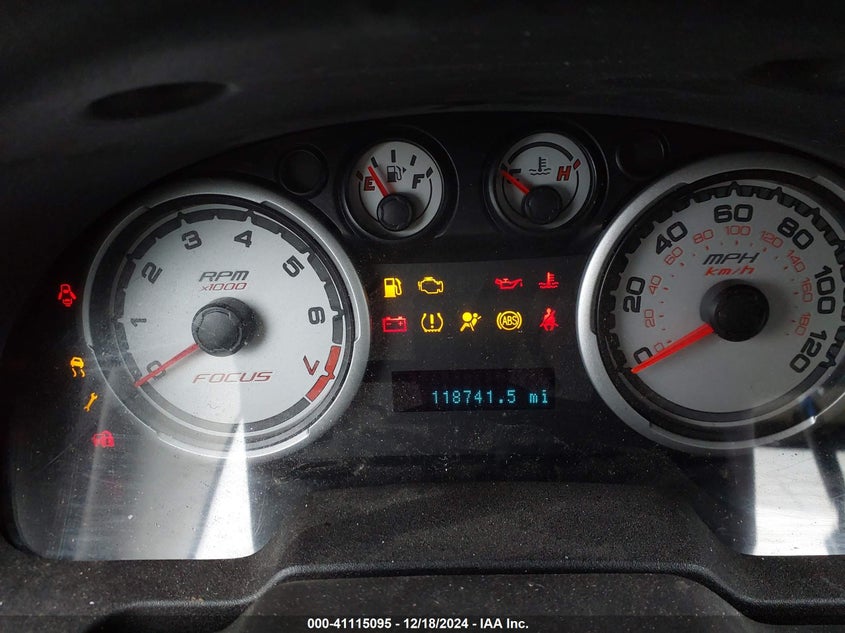 2008 FORD FOCUS VIN: 1FAHP35N18W113071