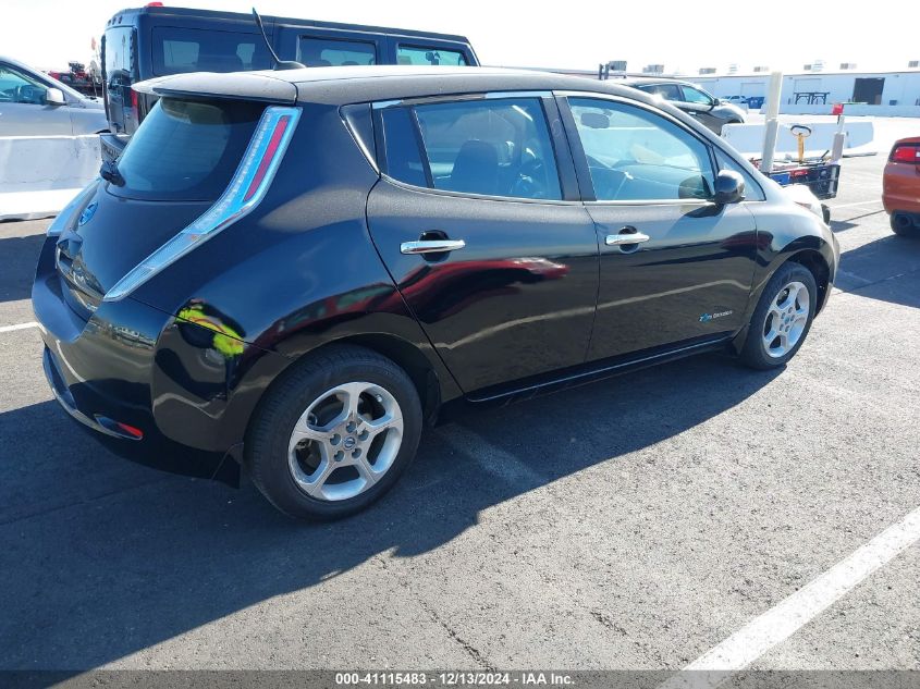 VIN 1N4AZ0CP5EC335074 2014 Nissan Leaf, SV no.4