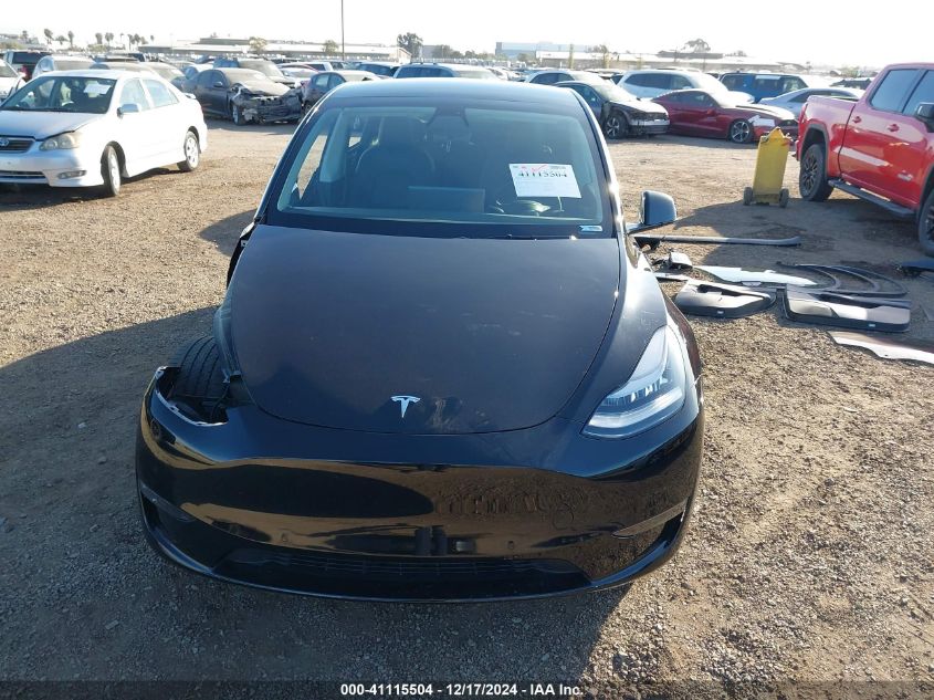 2022 Tesla Model Y Long Range Dual Motor All-Wheel Drive VIN: 7SAYGDEE0NF365168 Lot: 41115504