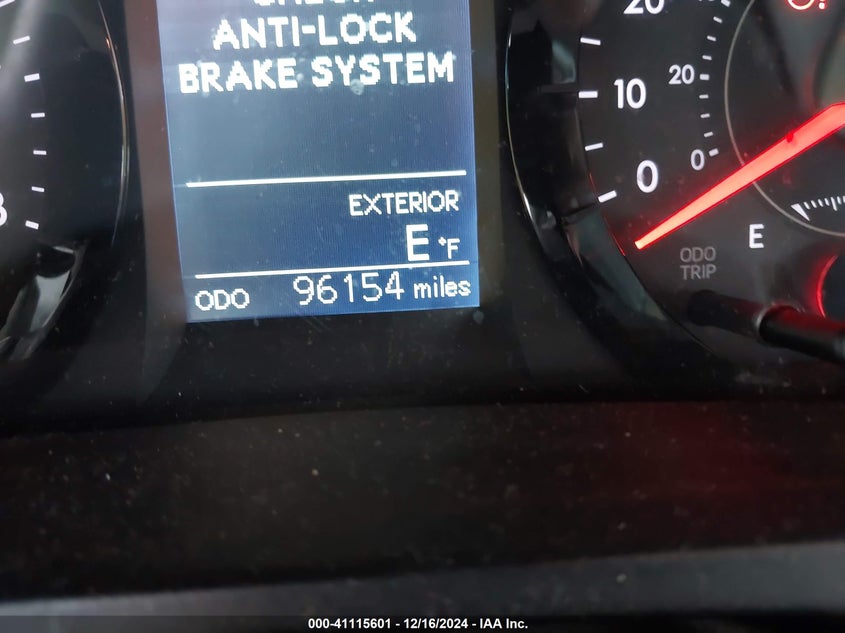 2015 Toyota Sienna Le 8 Passenger VIN: 5TDKK3DC4FS645829 Lot: 41115601