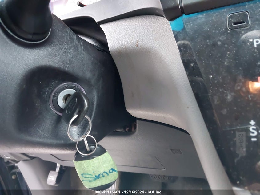 2015 Toyota Sienna Le 8 Passenger VIN: 5TDKK3DC4FS645829 Lot: 41115601