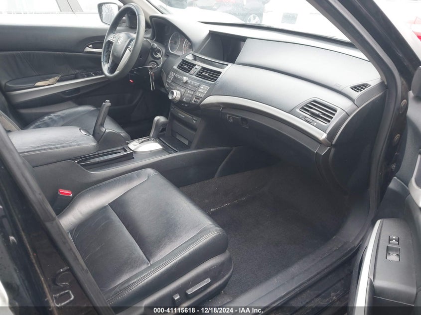 2010 HONDA ACCORD VIN: 1HGCP3F89AA029243