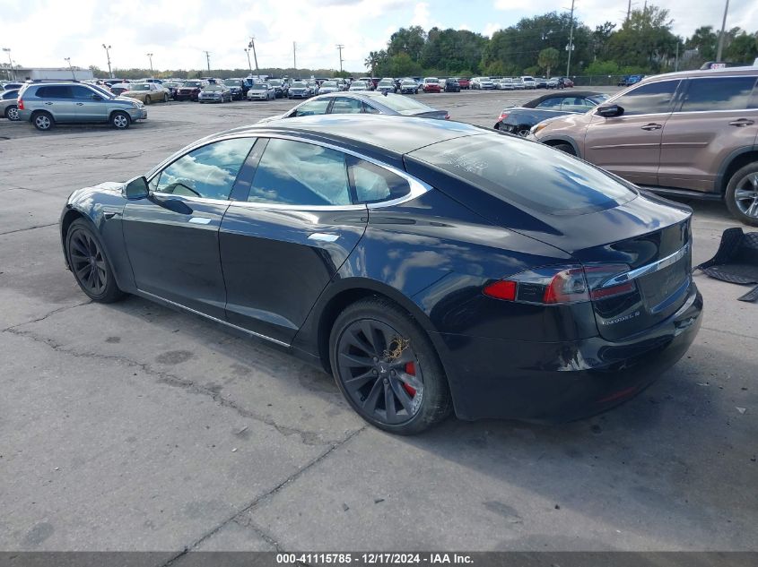 VIN 5YJSA1E25JF268230 2018 TESLA MODEL S no.3