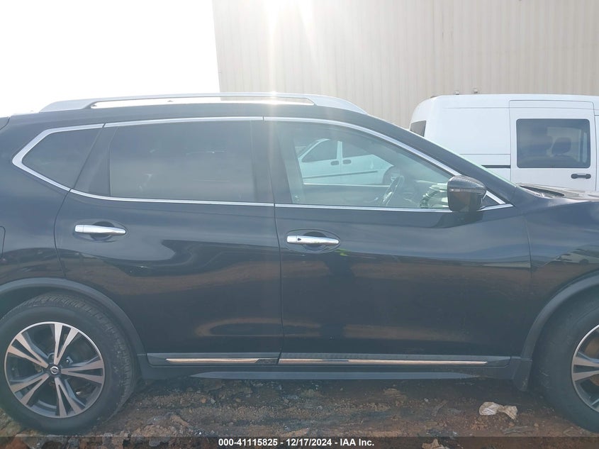 2017 NISSAN ROGUE S/SL - 5N1AT2MT2HC795179