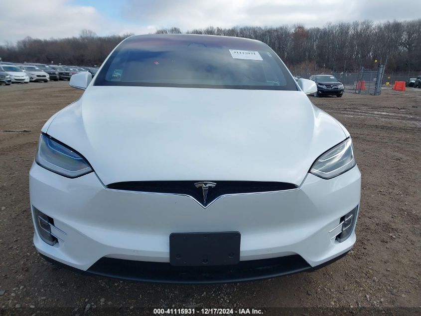 2018 Tesla Model X 100D/75D/P100D VIN: 5YJXCDE25JF142810 Lot: 41115931