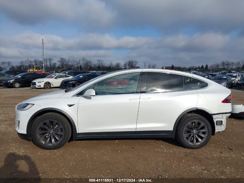 2018 Tesla Model X 100D/75D/P100D VIN: 5YJXCDE25JF142810 Lot: 41115931