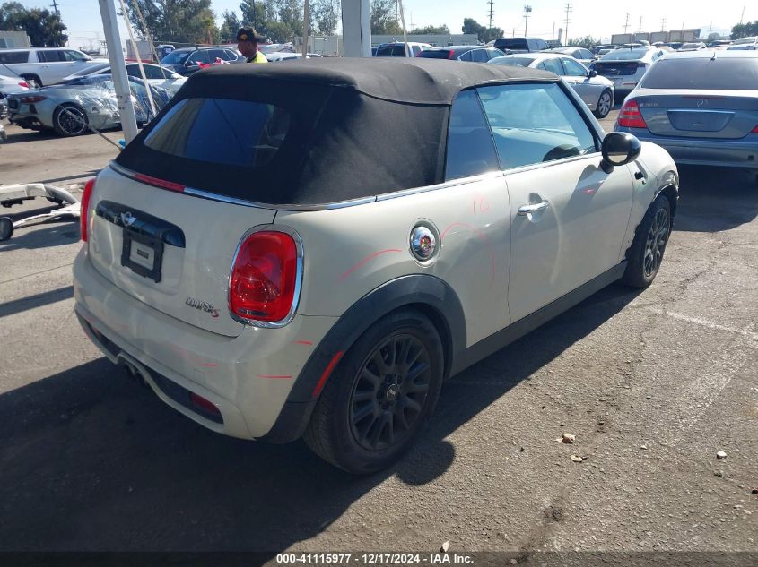 VIN WMWWG9C51H3C22946 2017 MINI CONVERTIBLE no.4