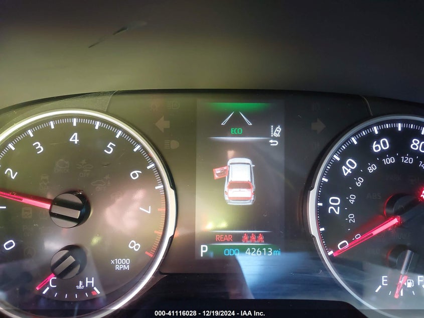 2019 TOYOTA RAV4 LE - JTMH1RFV8KD009161