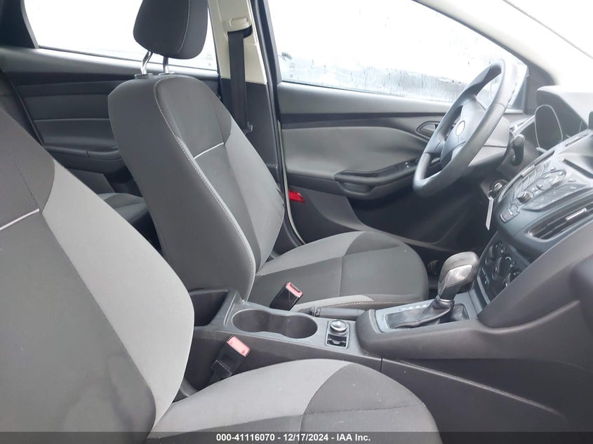 2012 FORD FOCUS VIN: 1FAHP3E21CL318289