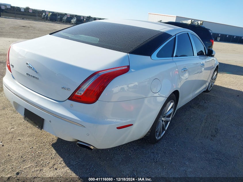 Vin: sajwa1cb9blv16855, lot: 41606256, jaguar xj 20114