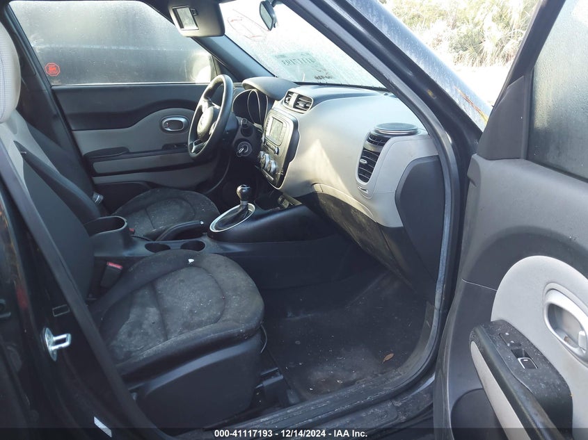 2017 KIA SOUL VIN: KNDJN2A29H7410168