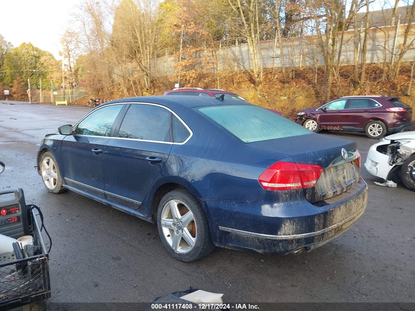 2013 VOLKSWAGEN PASSAT VIN: 1VWBN7A3XDC083546