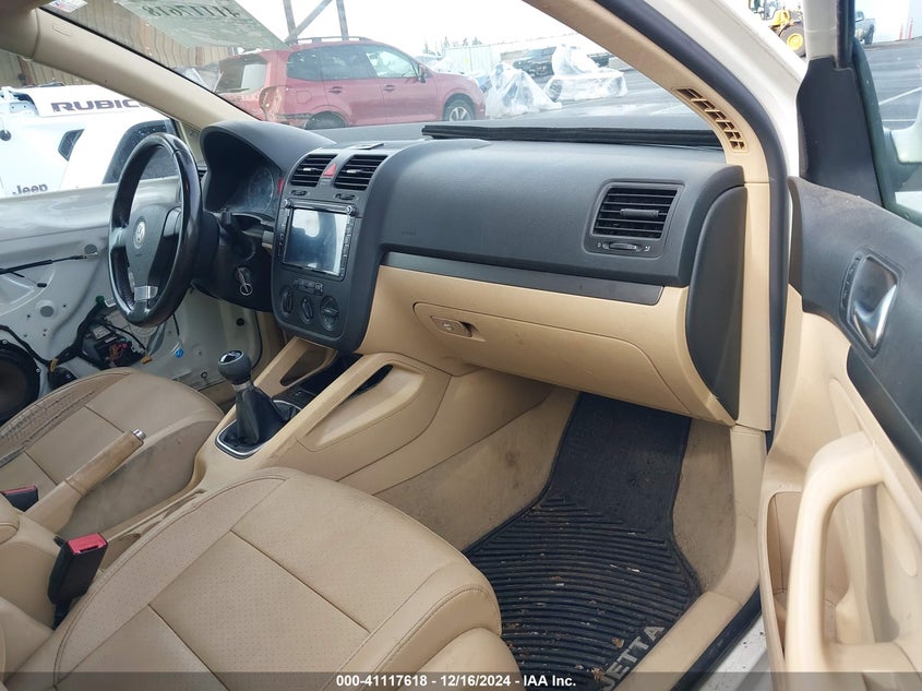 2008 VOLKSWAGEN JETTA VIN: 3VWRM71K68M087459