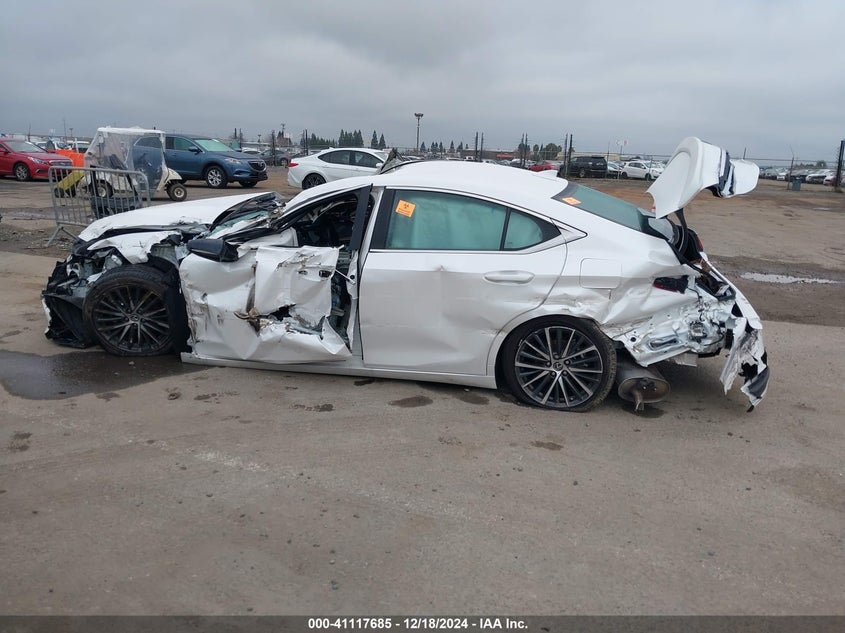 2024 LEXUS ES 300H VIN: 58ADA1C17RU039199