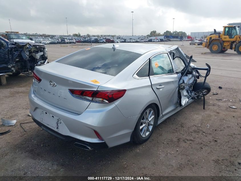 VIN 5NPE24AF2KH740259 2019 Hyundai Sonata, SE no.4