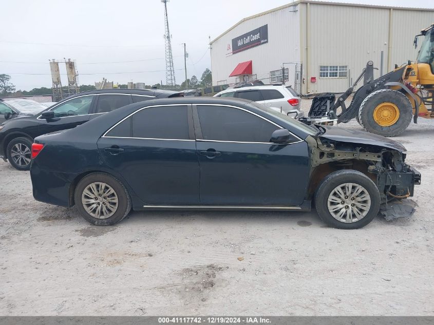 VIN 4T1BF1FKXEU367439 2014 Toyota Camry, LE no.14