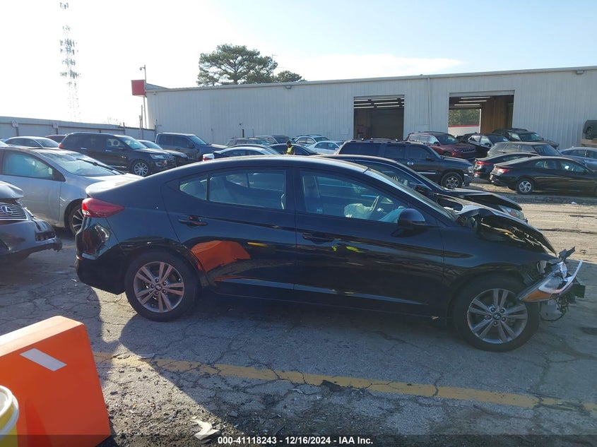 2018 HYUNDAI ELANTRA VIN: 5NPD84LF1JH259280
