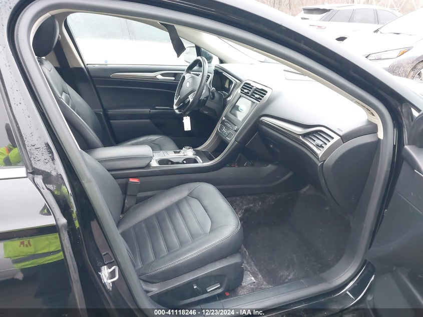 2017 FORD FUSION VIN: 3FA6P0HD8HR341161