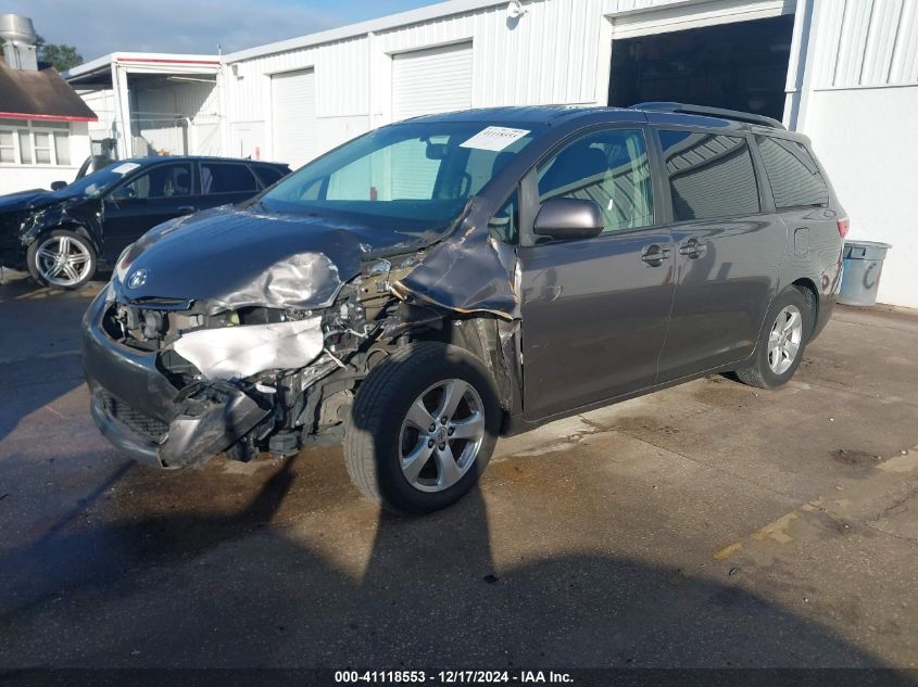 VIN 5TDKK3DC2FS616023 2015 Toyota Sienna, Le 8 Pass... no.2