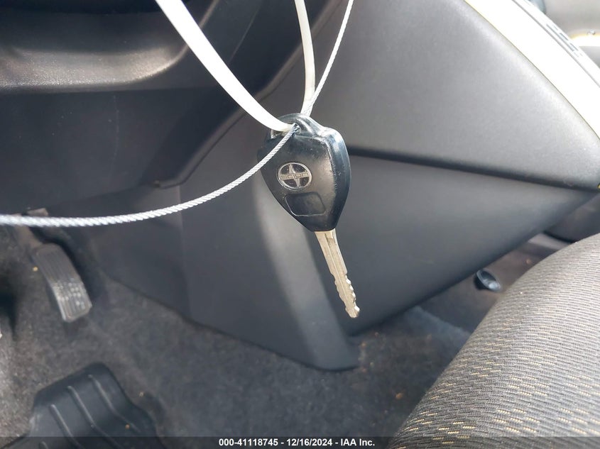 2008 SCION XB VIN: JTLKE50E381054230