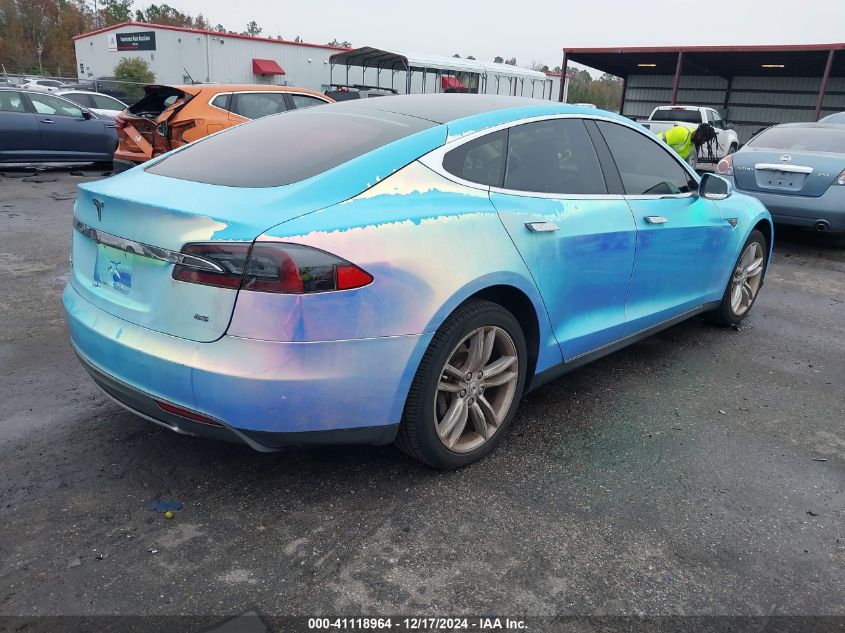 VIN 5YJSA1CN4DFP07726 2013 TESLA MODEL S no.4