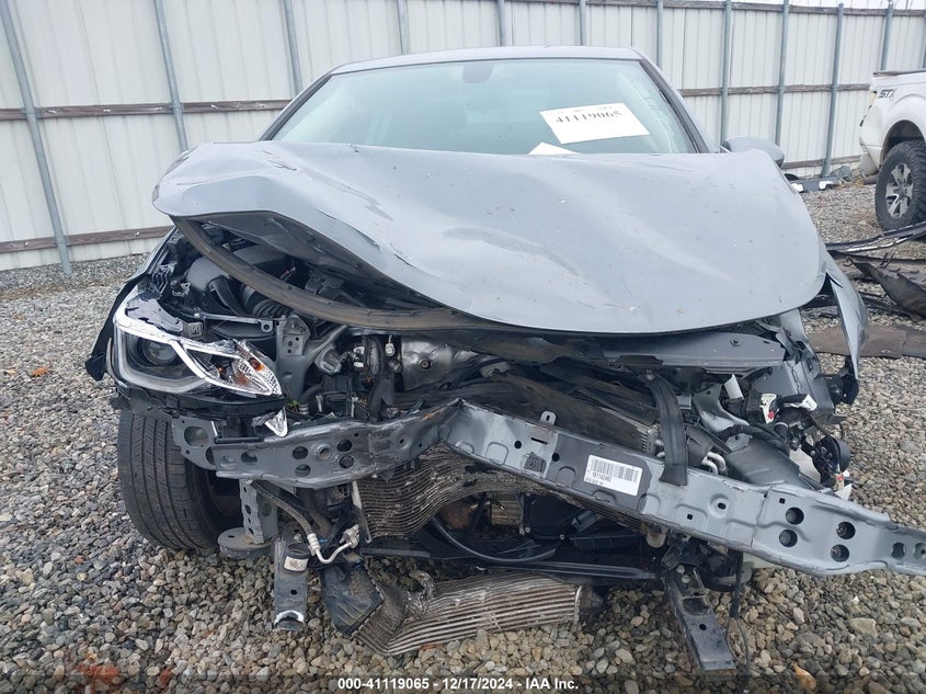 2018 CHEVROLET CRUZE VIN: 1G1BE5SM0J7142261