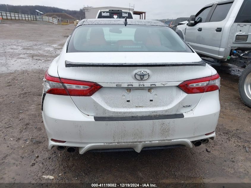 VIN 4T1BZ1HKXJU012348 2018 Toyota Camry, Xse V6 no.16