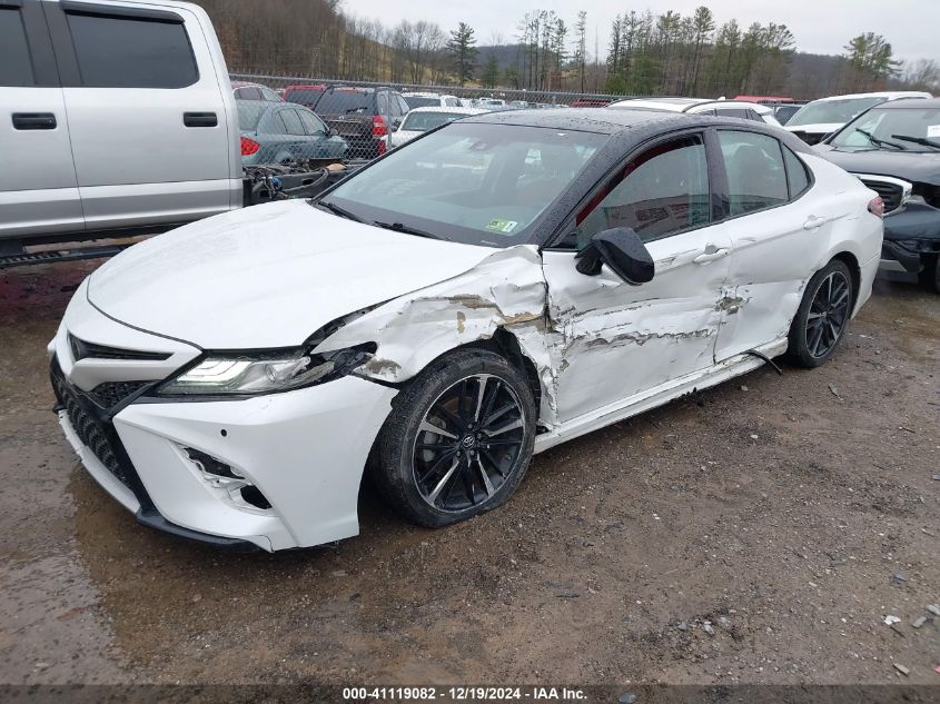 VIN 4T1BZ1HKXJU012348 2018 Toyota Camry, Xse V6 no.2