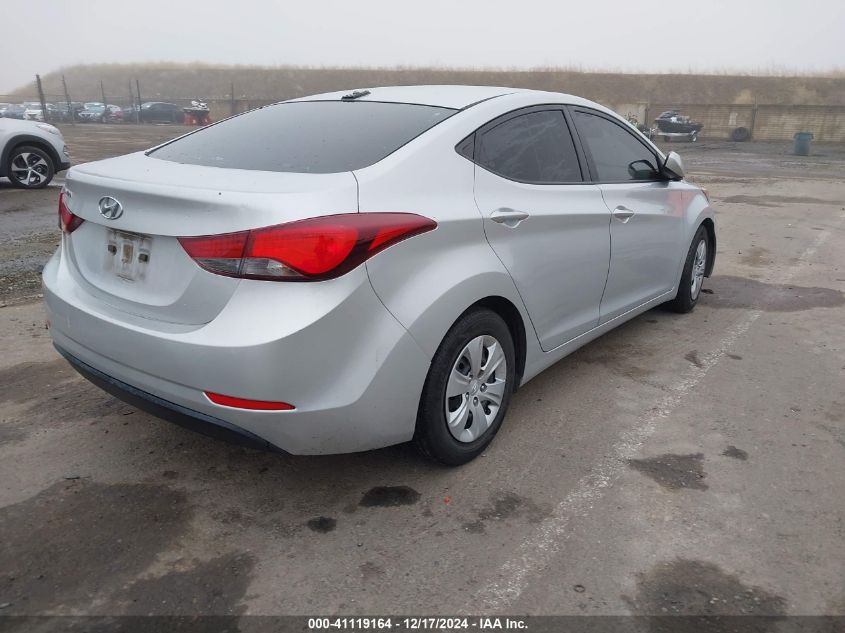 VIN 5NPDH4AE4GH709698 2016 Hyundai Elantra, SE no.4