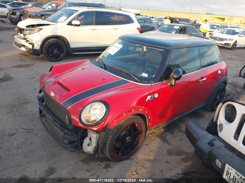 2013 MINI HARDTOP VIN: WMWSV3C57DT393130