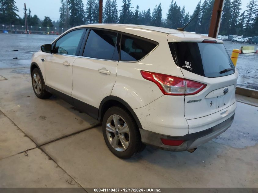 VIN 1FMCU9GX1FUB82510 2015 Ford Escape, SE no.3