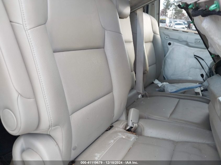 VIN 5FNRL5H93EB045201 2014 Honda Odyssey, Touring/T... no.8