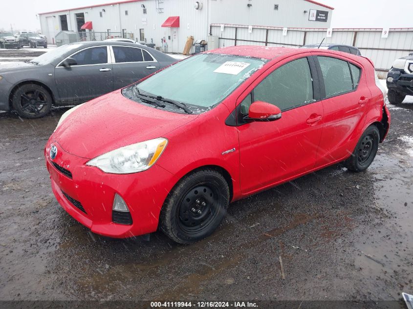 VIN JTDKDTB31E1558432 2014 TOYOTA PRIUS C no.2