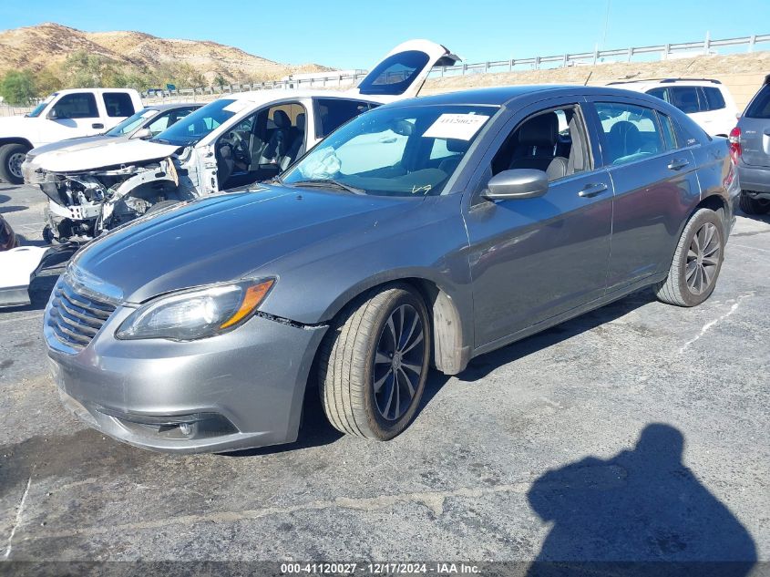 VIN 1C3CCBCG3DN727963 2013 CHRYSLER 200 no.2