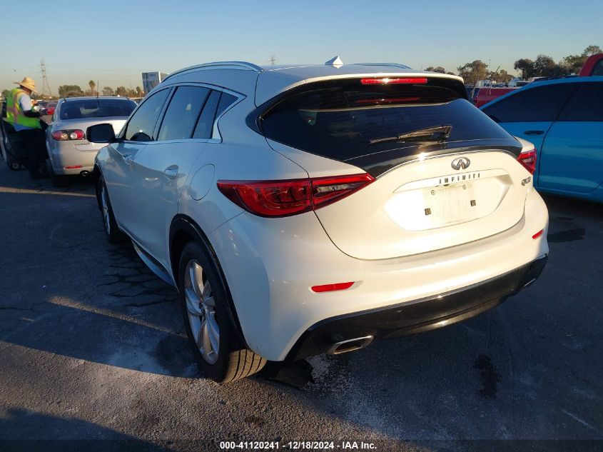 VIN SJKCH5CPXKA008581 2019 Infiniti QX30, Luxe no.3