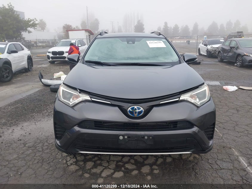 2018 TOYOTA RAV4 HYBRID LE - JTMRJREVXJD237716