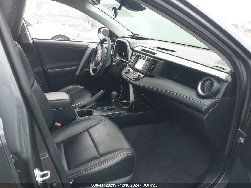 2018 TOYOTA RAV4 HYBRID LE - JTMRJREVXJD237716