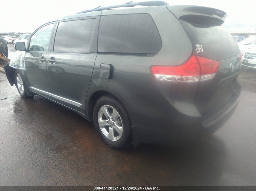 Vin: 5tdkk3dc5ds363924, lot: 41610497, toyota sienna le v6 8 passenger 20133