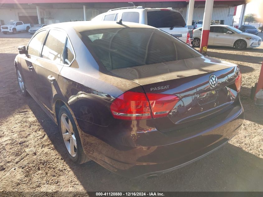 VIN 1VWBT7A30EC072580 2014 VOLKSWAGEN PASSAT no.3