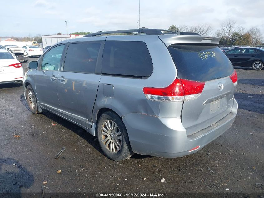 VIN 5TDYK3DC9DS371938 2013 TOYOTA SIENNA no.3