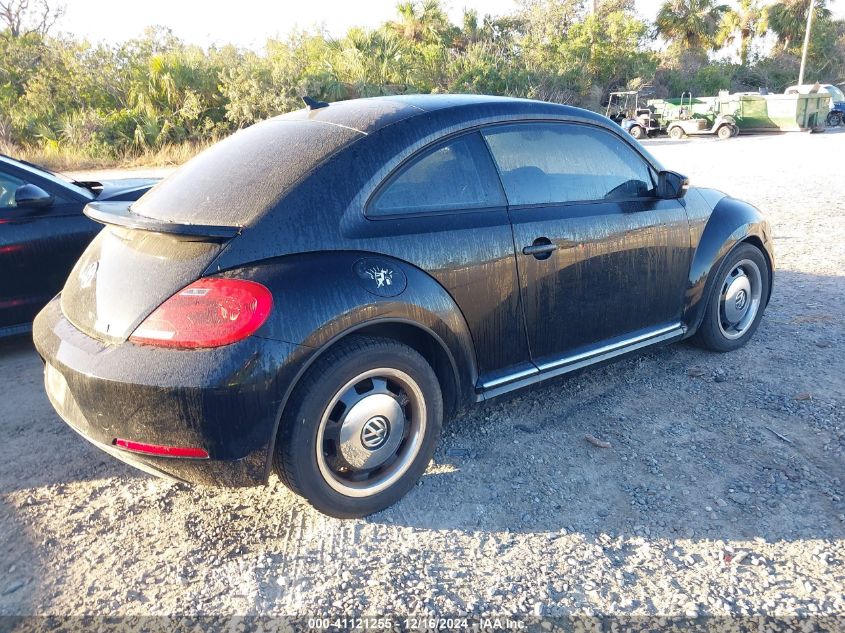 VIN 3VWF17AT0FM611822 2015 VOLKSWAGEN BEETLE no.4