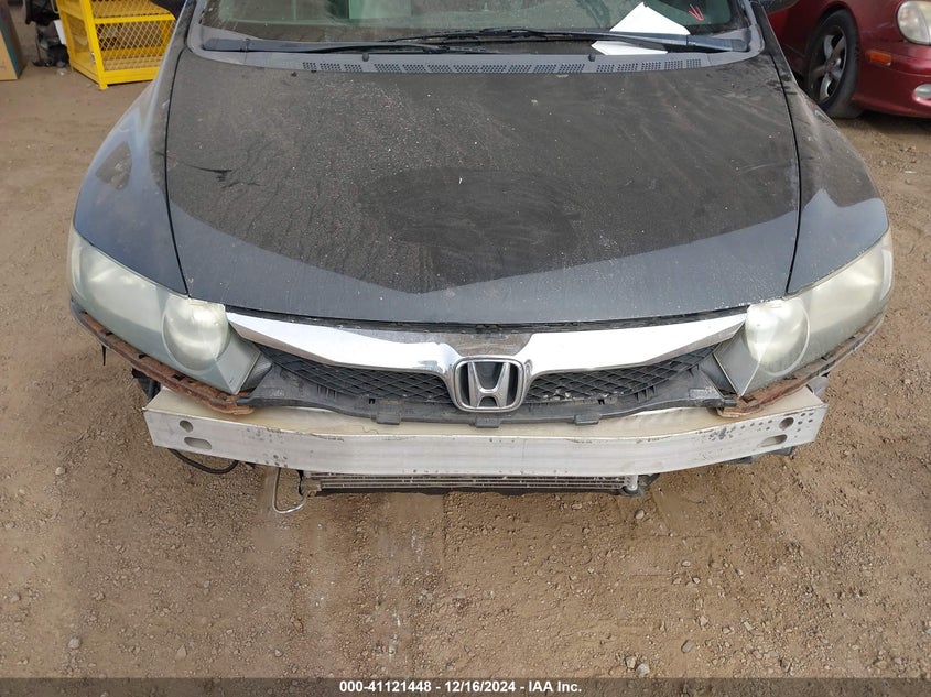 2009 HONDA CIVIC VIN: 19XFA165X9E051901