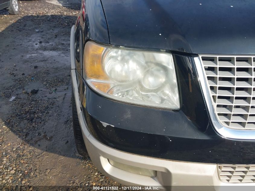 2005 Ford Expedition Eddie Bauer/King Ranch VIN: 1FMPU17585LA49135 Lot: 41121522