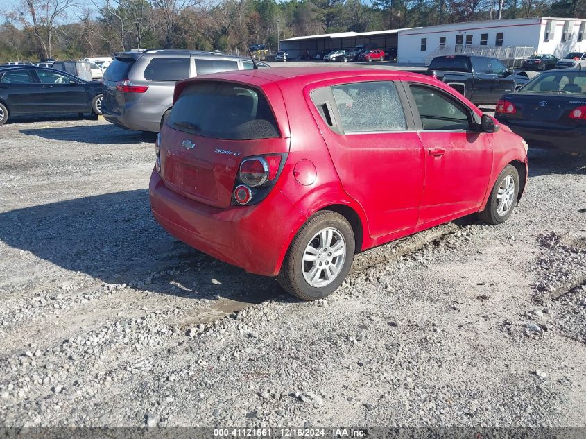 VIN 1G1JC6SH1D4219235 2013 Chevrolet Sonic, Lt Auto no.4