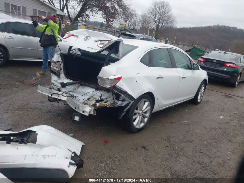 VIN 1G4PR5SK2D4161069 2013 BUICK VERANO no.4