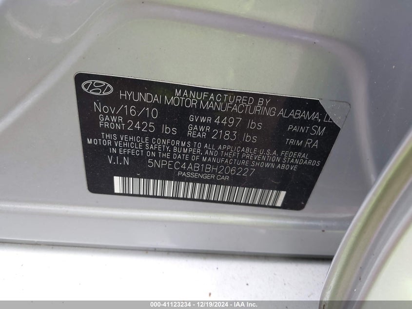 2011 HYUNDAI SONATA VIN: 5NPEC4AB1BH206227